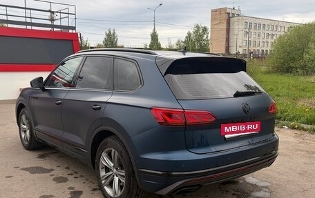 Volkswagen Touareg III, 2019 год, 5 950 000 рублей, 4 фотография