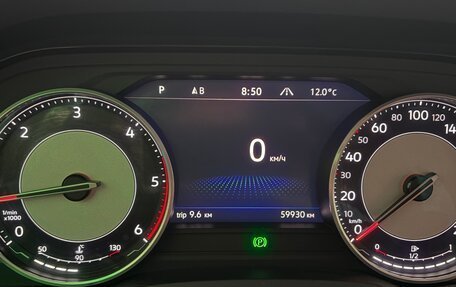 Volkswagen Touareg III, 2019 год, 5 950 000 рублей, 15 фотография