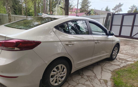 Hyundai Elantra VI рестайлинг, 2018 год, 1 490 000 рублей, 4 фотография