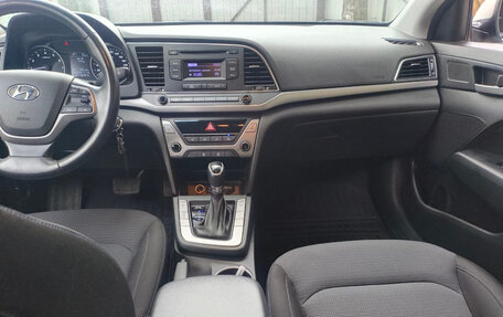 Hyundai Elantra VI рестайлинг, 2018 год, 1 490 000 рублей, 5 фотография