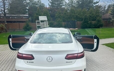 Mercedes-Benz E-Класс, 2020 год, 4 900 000 рублей, 3 фотография