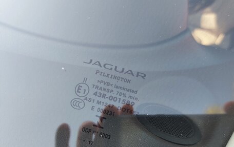 Jaguar F-Pace, 2018 год, 2 750 000 рублей, 19 фотография