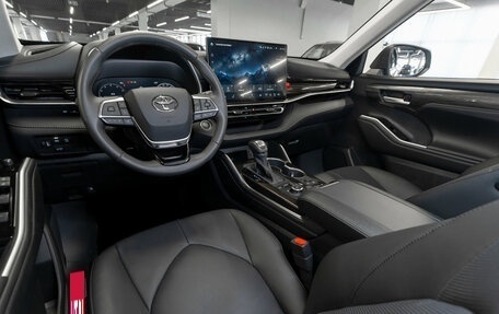 Toyota Highlander, 2025 год, 5 320 000 рублей, 9 фотография