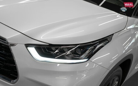 Toyota Highlander, 2025 год, 5 320 000 рублей, 32 фотография