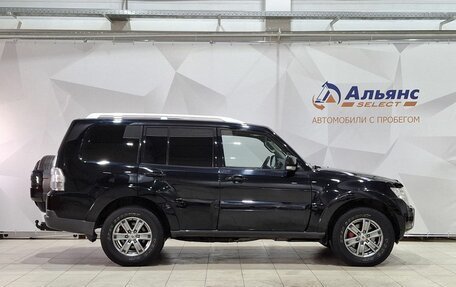 Mitsubishi Pajero IV, 2008 год, 1 260 000 рублей, 2 фотография