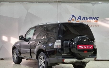 Mitsubishi Pajero IV, 2008 год, 1 260 000 рублей, 5 фотография