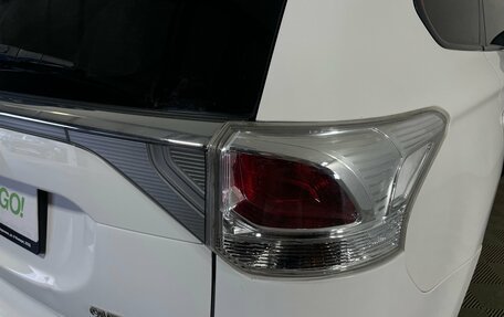 Mitsubishi Outlander III рестайлинг 3, 2013 год, 1 160 000 рублей, 8 фотография