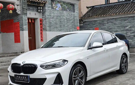 BMW 1 серия, 2022 год, 1 570 000 рублей, 1 фотография