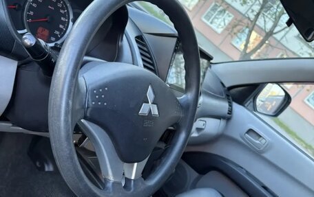 Mitsubishi L200 IV рестайлинг, 2012 год, 1 299 000 рублей, 7 фотография