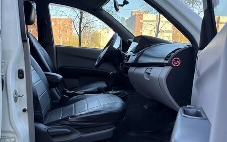 Mitsubishi L200 IV рестайлинг, 2012 год, 1 299 000 рублей, 24 фотография