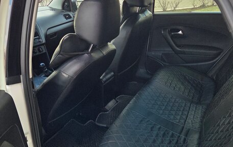Volkswagen Polo VI (EU Market), 2013 год, 300 000 рублей, 8 фотография