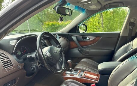 Infiniti FX II, 2010 год, 1 450 000 рублей, 12 фотография