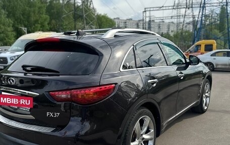 Infiniti FX II, 2010 год, 1 450 000 рублей, 2 фотография