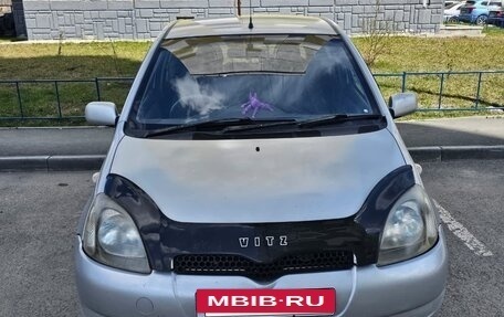 Toyota Vitz, 1999 год, 280 000 рублей, 3 фотография
