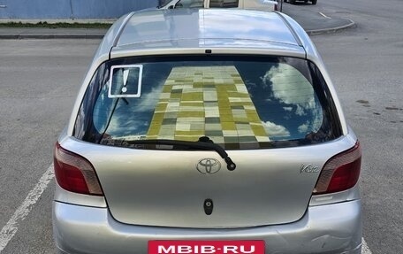 Toyota Vitz, 1999 год, 280 000 рублей, 4 фотография