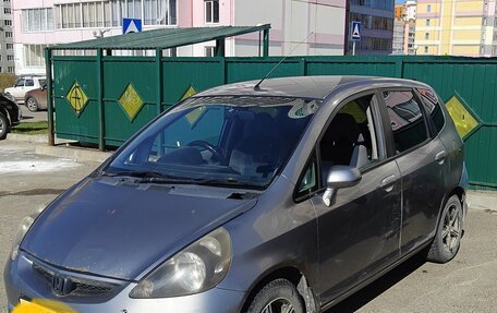 Honda Fit III, 2004 год, 350 000 рублей, 5 фотография