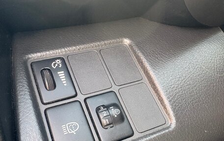 Toyota RAV4, 2006 год, 1 200 000 рублей, 11 фотография
