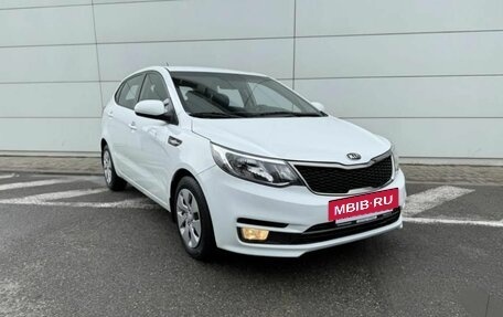 KIA Rio III рестайлинг, 2015 год, 1 380 000 рублей, 3 фотография