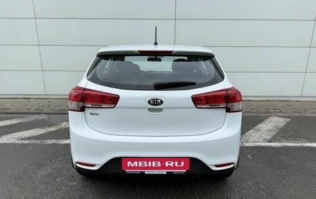 KIA Rio III рестайлинг, 2015 год, 1 380 000 рублей, 7 фотография