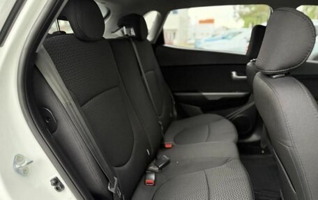 KIA Rio III рестайлинг, 2015 год, 1 380 000 рублей, 20 фотография