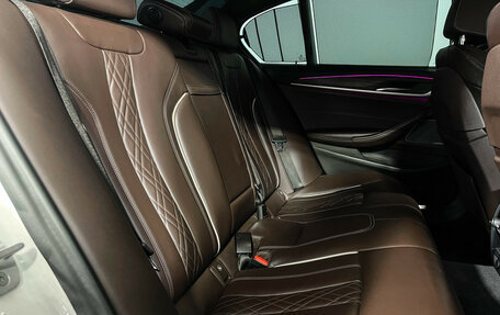 BMW 5 серия, 2020 год, 4 290 000 рублей, 14 фотография