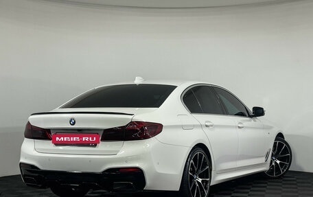 BMW 5 серия, 2020 год, 4 290 000 рублей, 2 фотография