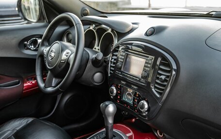 Nissan Juke II, 2011 год, 1 048 000 рублей, 23 фотография