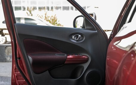 Nissan Juke II, 2011 год, 1 048 000 рублей, 30 фотография