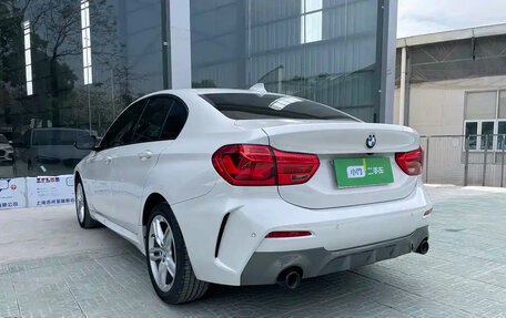 BMW 1 серия, 2022 год, 1 660 000 рублей, 6 фотография