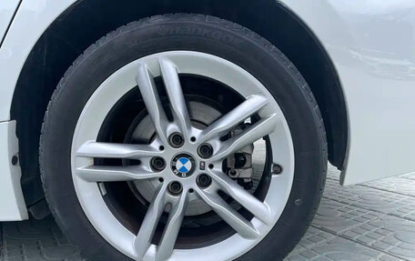 BMW 1 серия, 2022 год, 1 660 000 рублей, 26 фотография