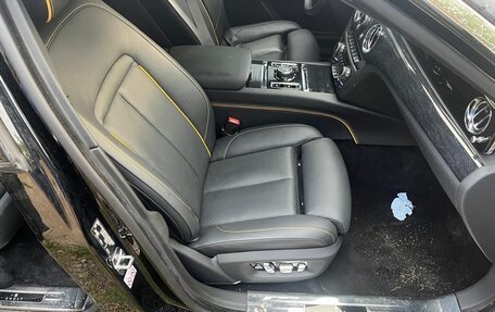 Rolls-Royce Ghost Series II рестайлинг, 2021 год, 18 000 000 рублей, 18 фотография