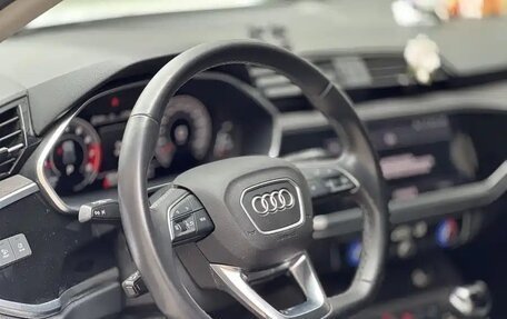 Audi Q3, 2022 год, 1 900 000 рублей, 10 фотография