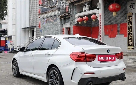 BMW 1 серия, 2022 год, 1 570 000 рублей, 6 фотография