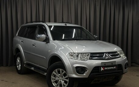 Mitsubishi Pajero Sport II рестайлинг, 2014 год, 1 899 999 рублей, 2 фотография