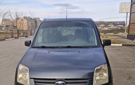 Ford Tourneo Connect I, 2010 год, 710 000 рублей, 1 фотография