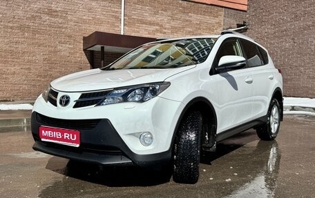 Toyota RAV4, 2013 год, 1 950 000 рублей, 1 фотография