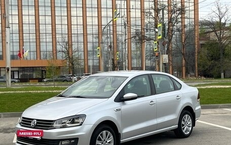 Volkswagen Polo VI (EU Market), 2018 год, 1 240 000 рублей, 2 фотография