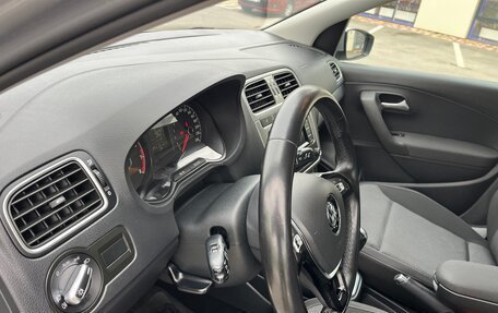 Volkswagen Polo VI (EU Market), 2018 год, 1 240 000 рублей, 17 фотография