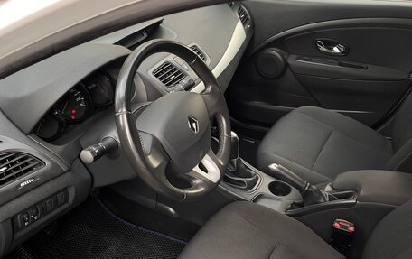 Renault Megane III, 2012 год, 799 000 рублей, 10 фотография