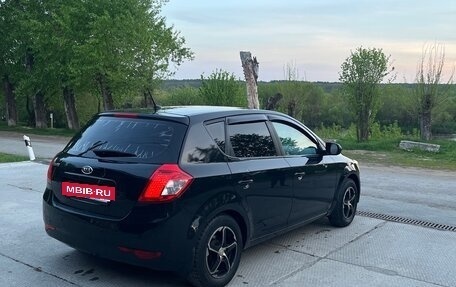KIA cee'd I рестайлинг, 2011 год, 670 000 рублей, 4 фотография