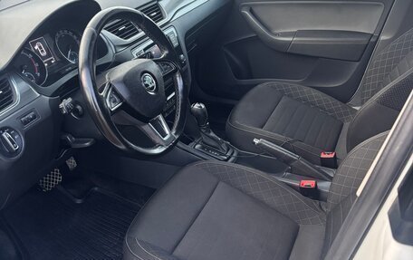 Skoda Rapid I, 2018 год, 880 000 рублей, 6 фотография