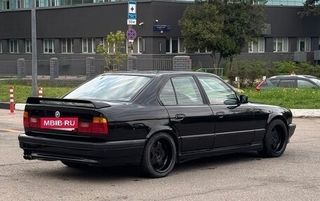 BMW 5 серия, 1993 год, 499 000 рублей, 3 фотография