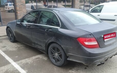 Mercedes-Benz C-Класс, 2008 год, 850 000 рублей, 4 фотография