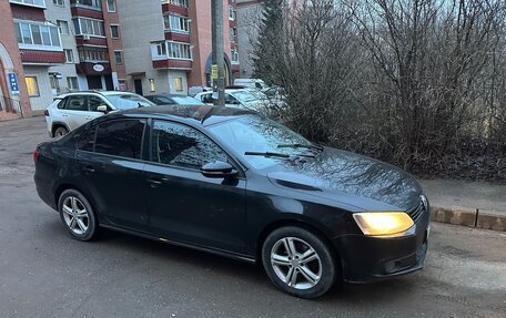 Volkswagen Jetta VI, 2011 год, 650 000 рублей, 4 фотография