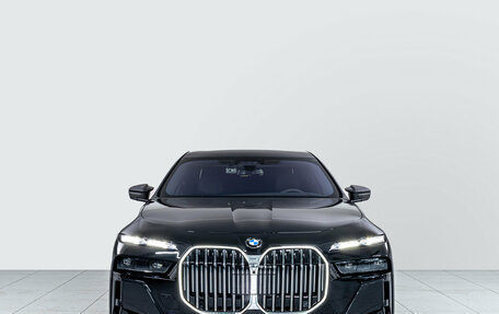 BMW 7 серия, 2024 год, 16 000 000 рублей, 2 фотография