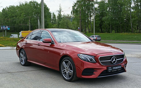 Mercedes-Benz E-Класс, 2019 год, 3 570 000 рублей, 3 фотография