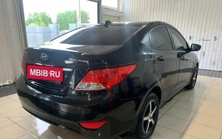Hyundai Solaris II рестайлинг, 2011 год, 566 000 рублей, 3 фотография