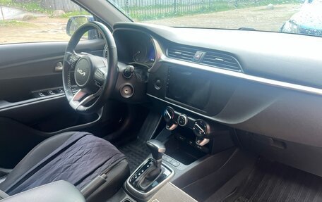 KIA Rio IV, 2021 год, 1 550 000 рублей, 2 фотография