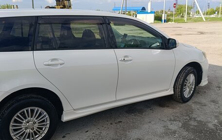 Toyota Corolla, 2011 год, 1 050 000 рублей, 6 фотография
