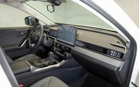 Toyota RAV4, 2026 год, 4 450 000 рублей, 18 фотография